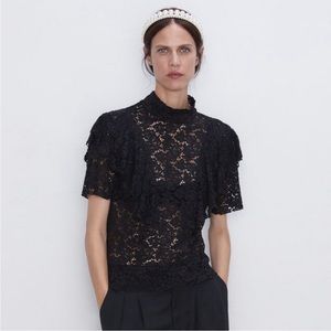 🖤Zara Black Ruffled Top in M 🖤